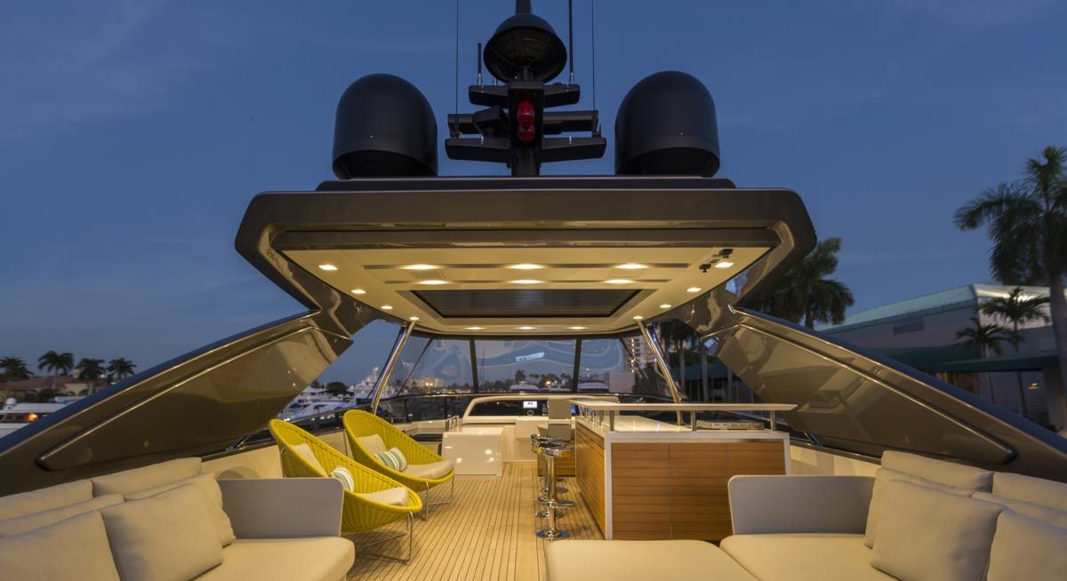 HOW YA DOOZ'N yacht charter 2