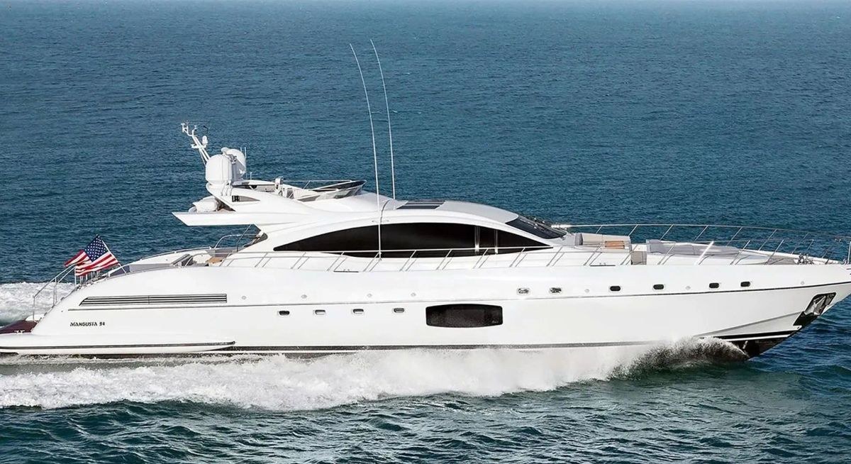 IARY yacht charter 1