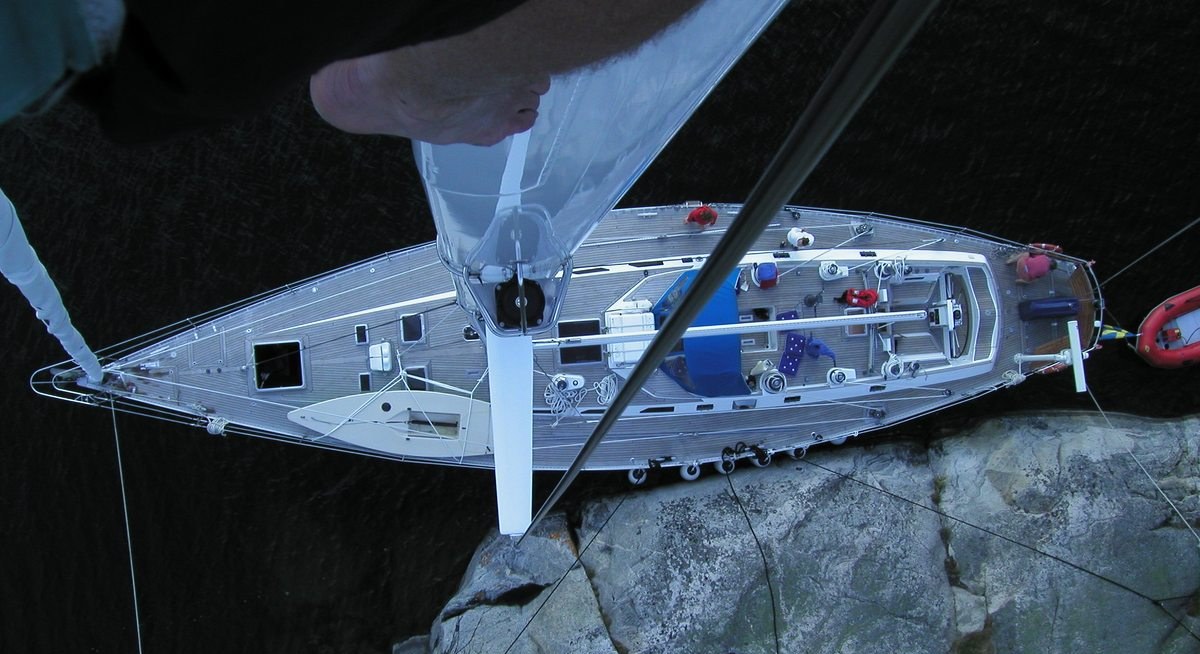 ICHI BAN yacht charter 3