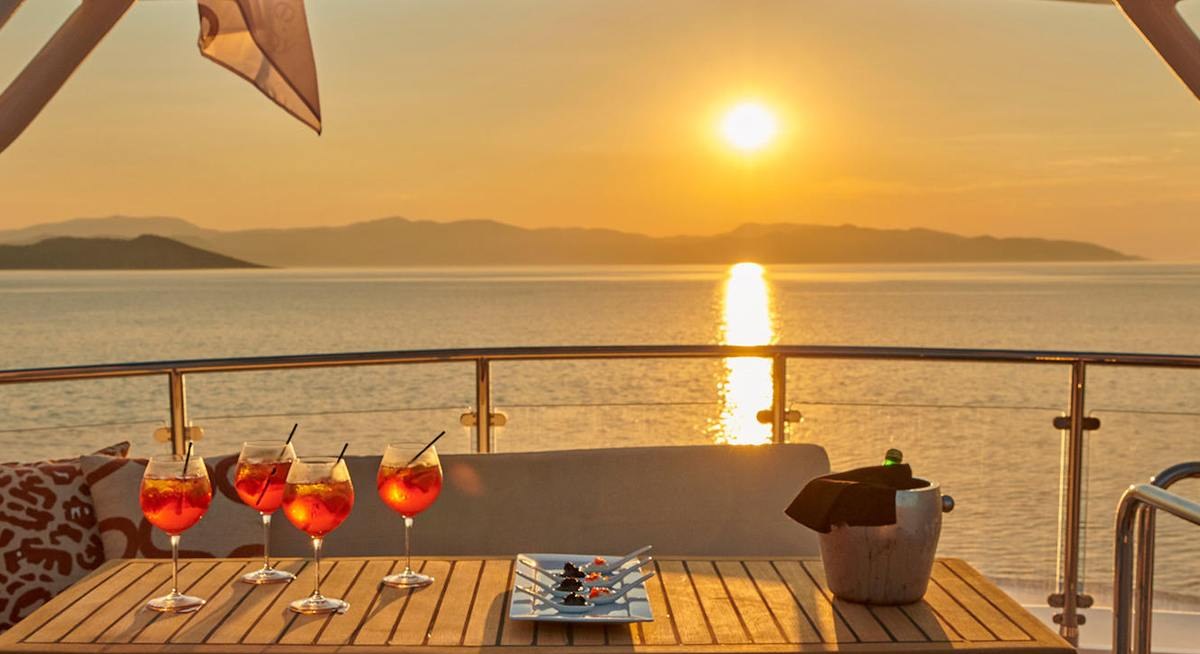 IDYLLE yacht charter 4