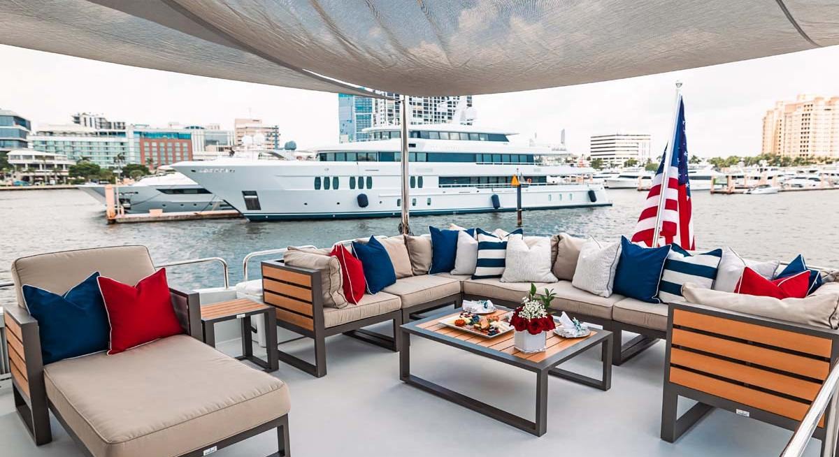 INDY yacht charter 4