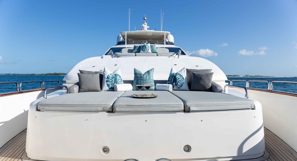 INSIEME yacht charter 2