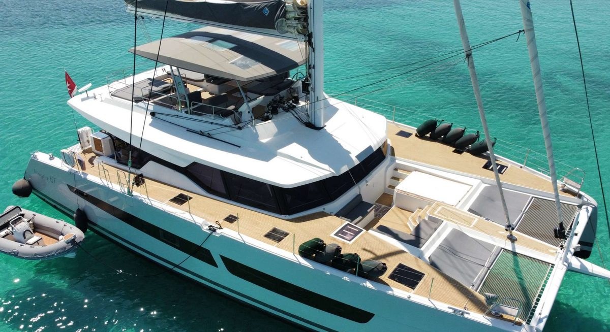 INSPIRANTE yacht charter 2