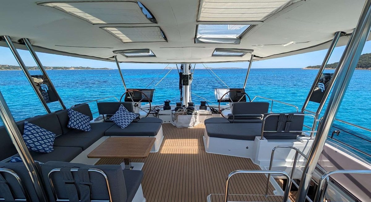 INSPIRANTE yacht charter 4
