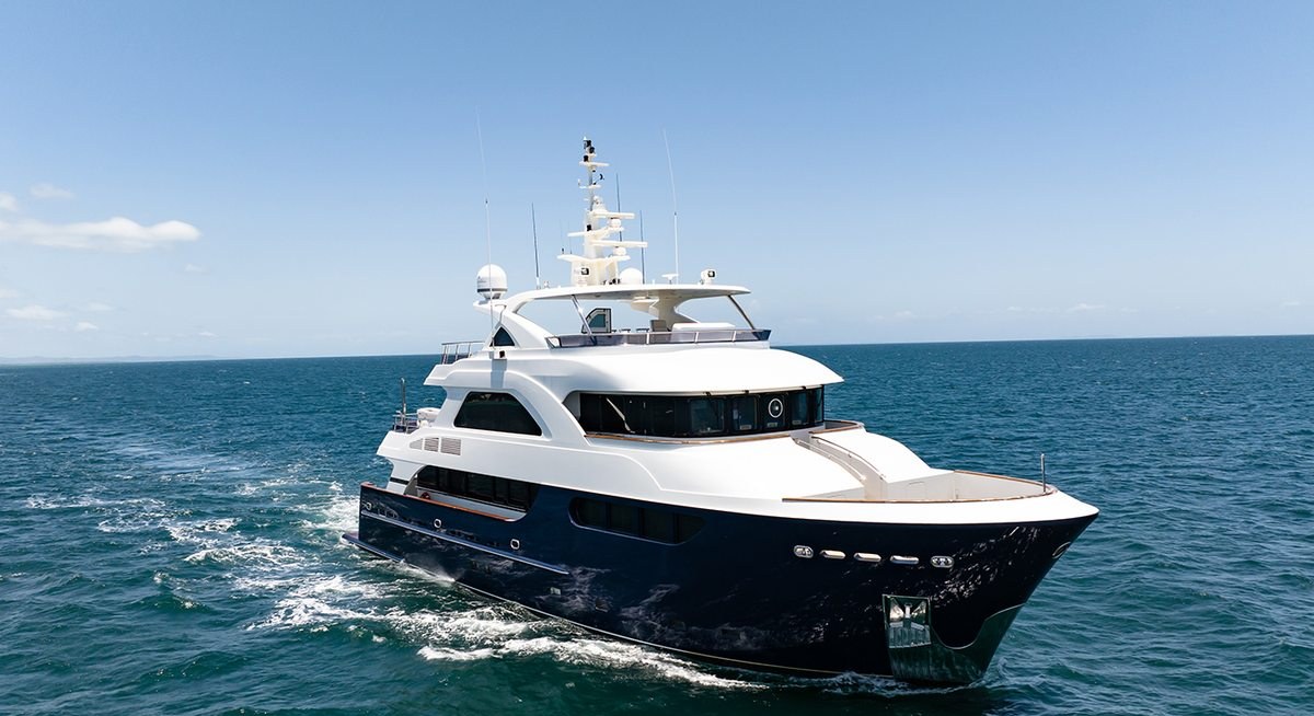 INTRIGUE yacht charter 1