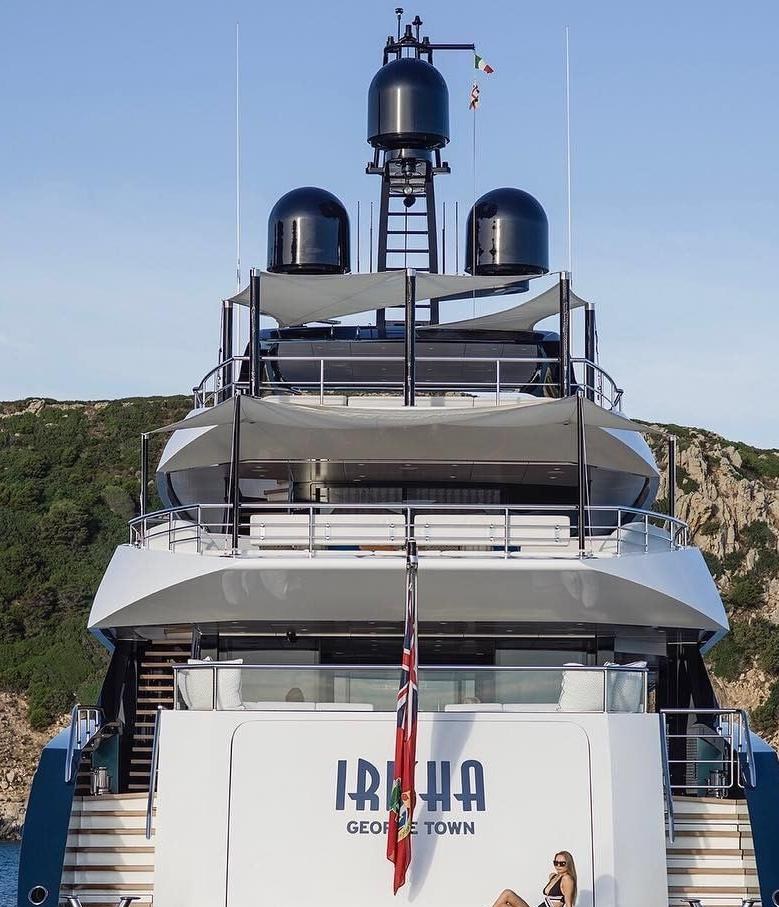 IRISHA yacht charter 5