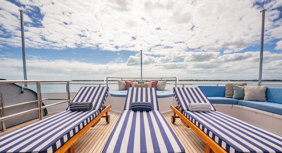 ISLAND HEIRESS yacht charter 4