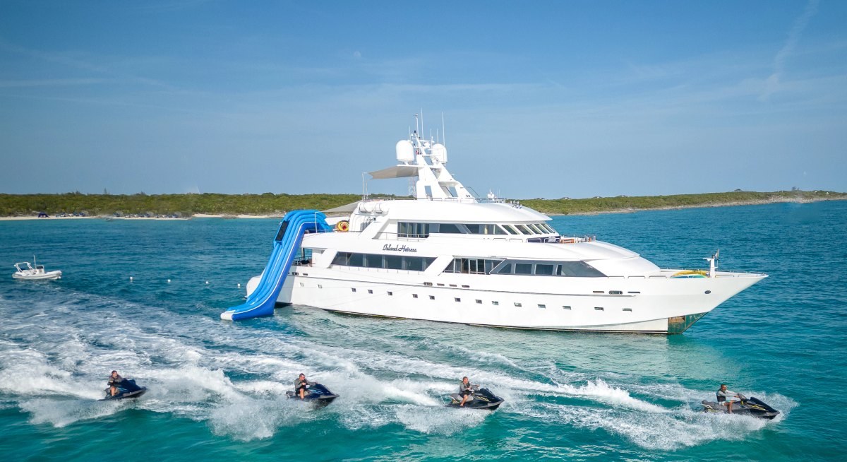 ISLAND HEIRESS yacht charter 1