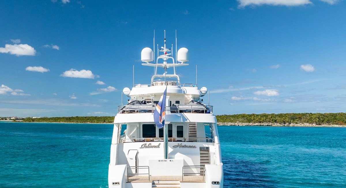 ISLAND HEIRESS yacht charter 5