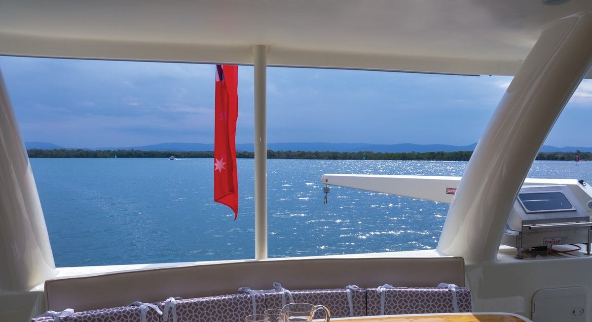 JALUN yacht charter 2