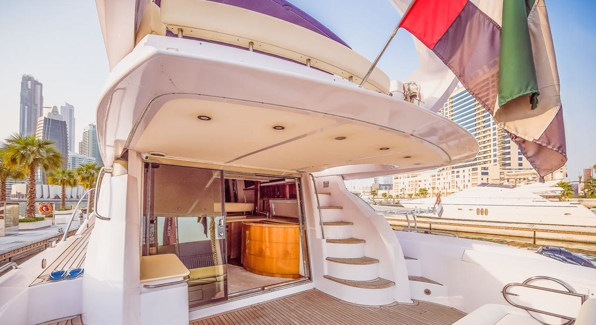 JAVA yacht charter 2
