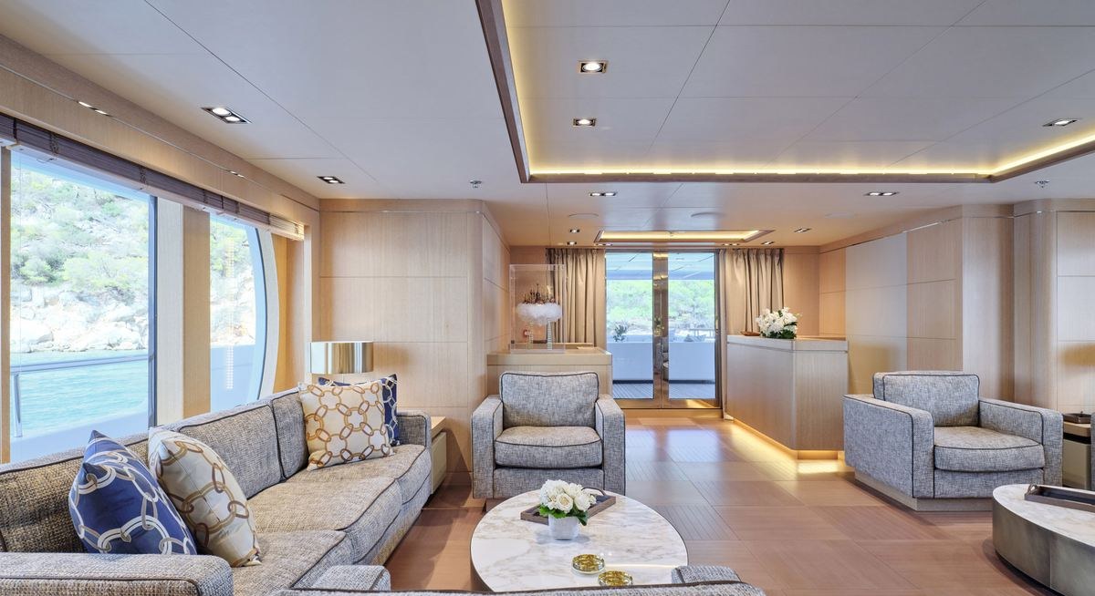 JAZ yacht charter 5