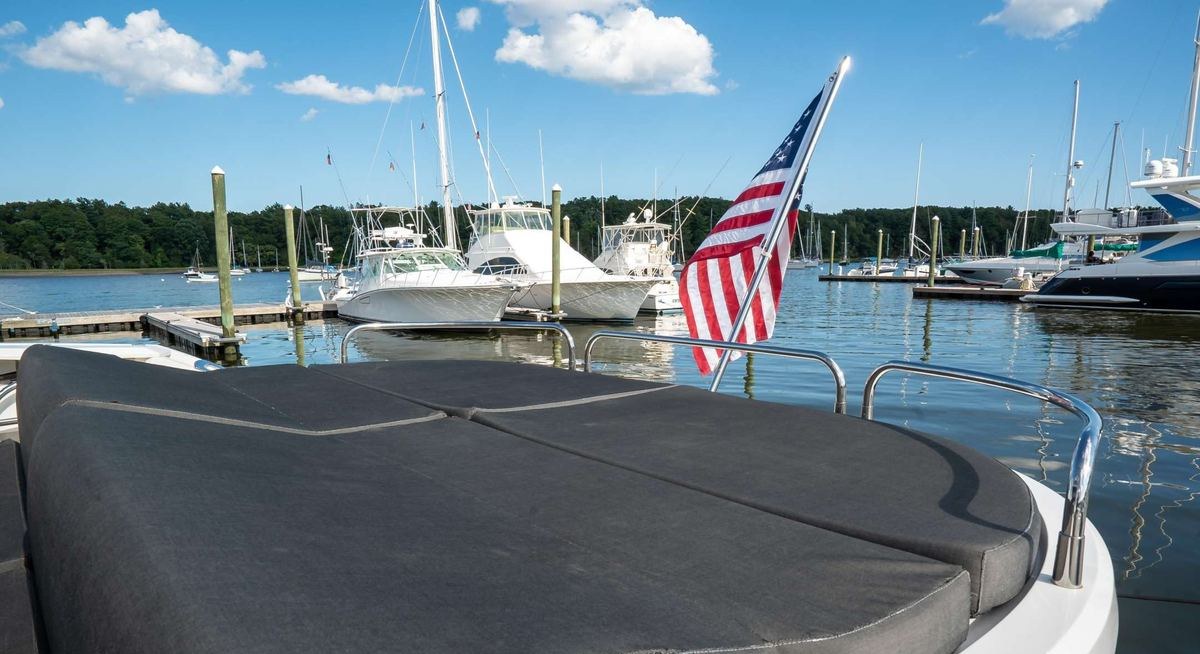 JIMBO yacht charter 4