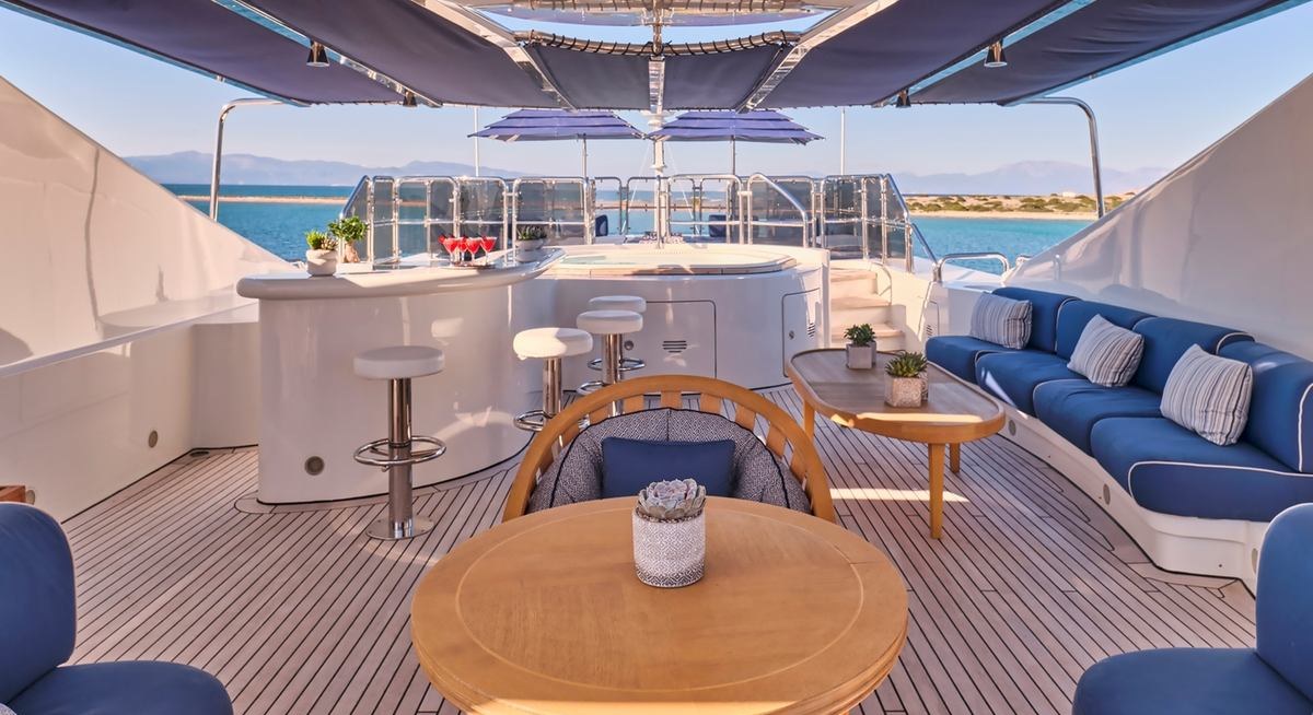 JO I yacht charter 2