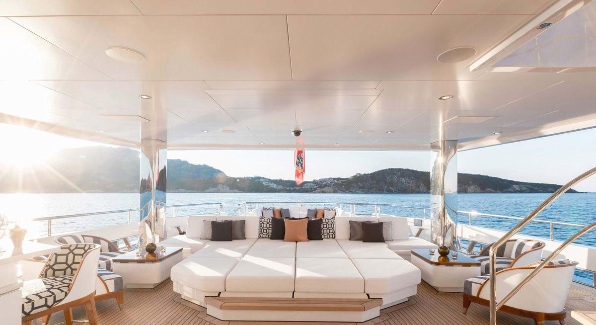 JOY yacht charter 4