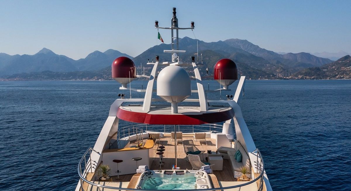 JOYME yacht charter 2