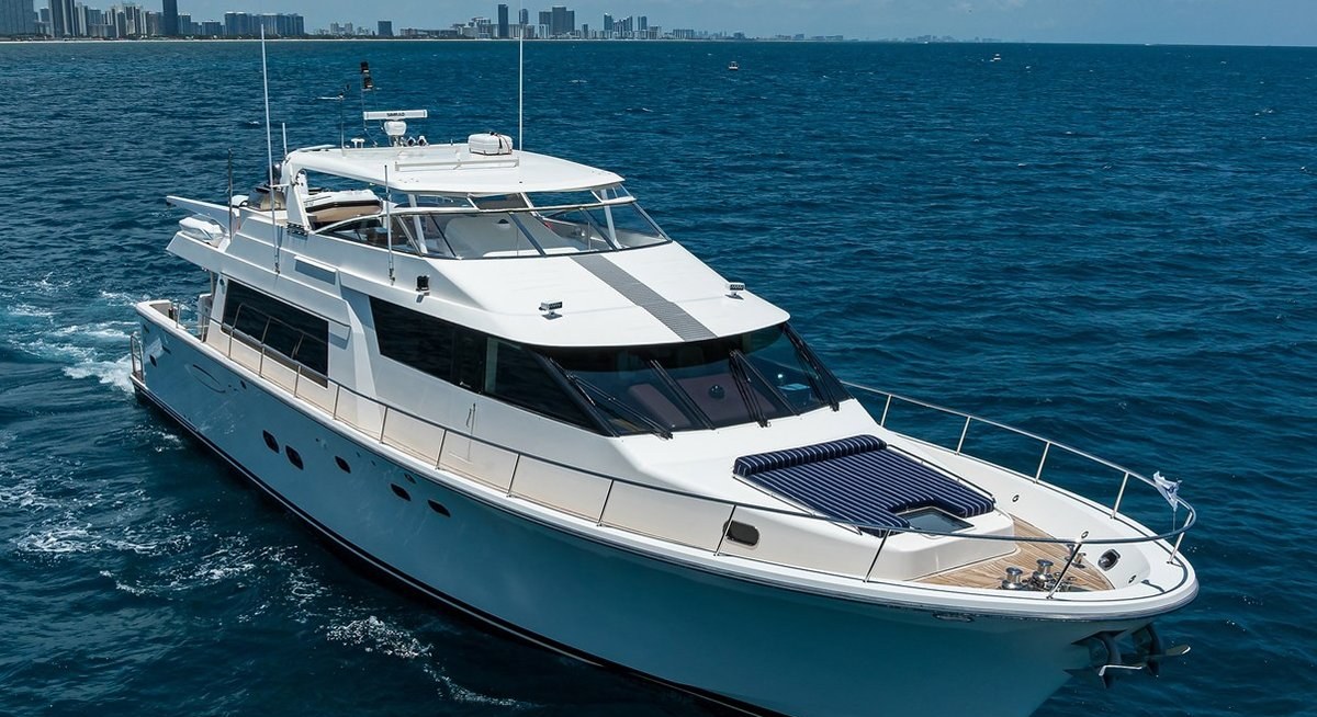 JULE yacht charter 1