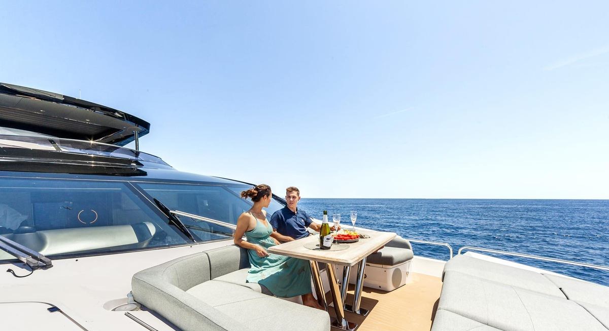 JUNIOR yacht charter 2