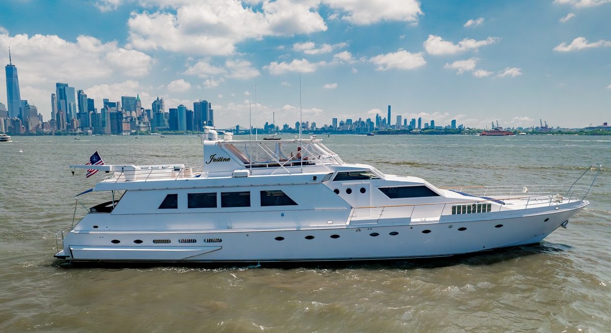 JUSTINE yacht charter 1