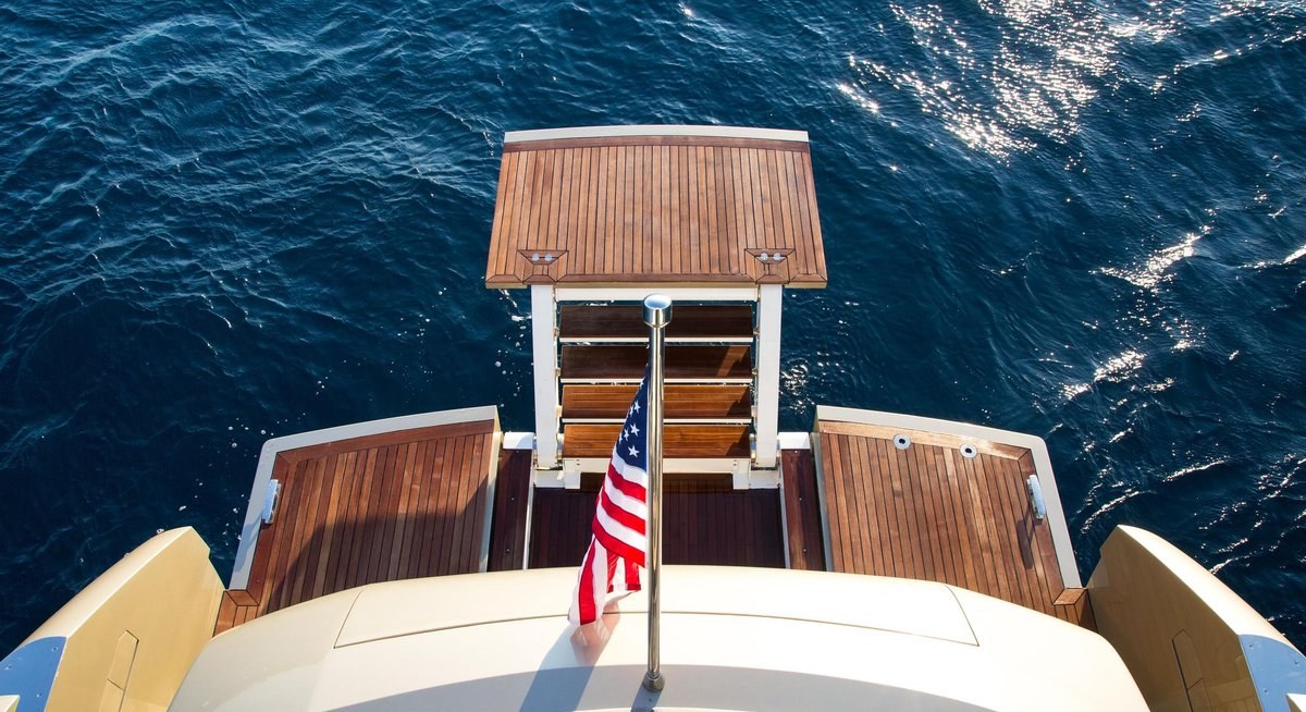 KEROS ISLAND yacht charter 5