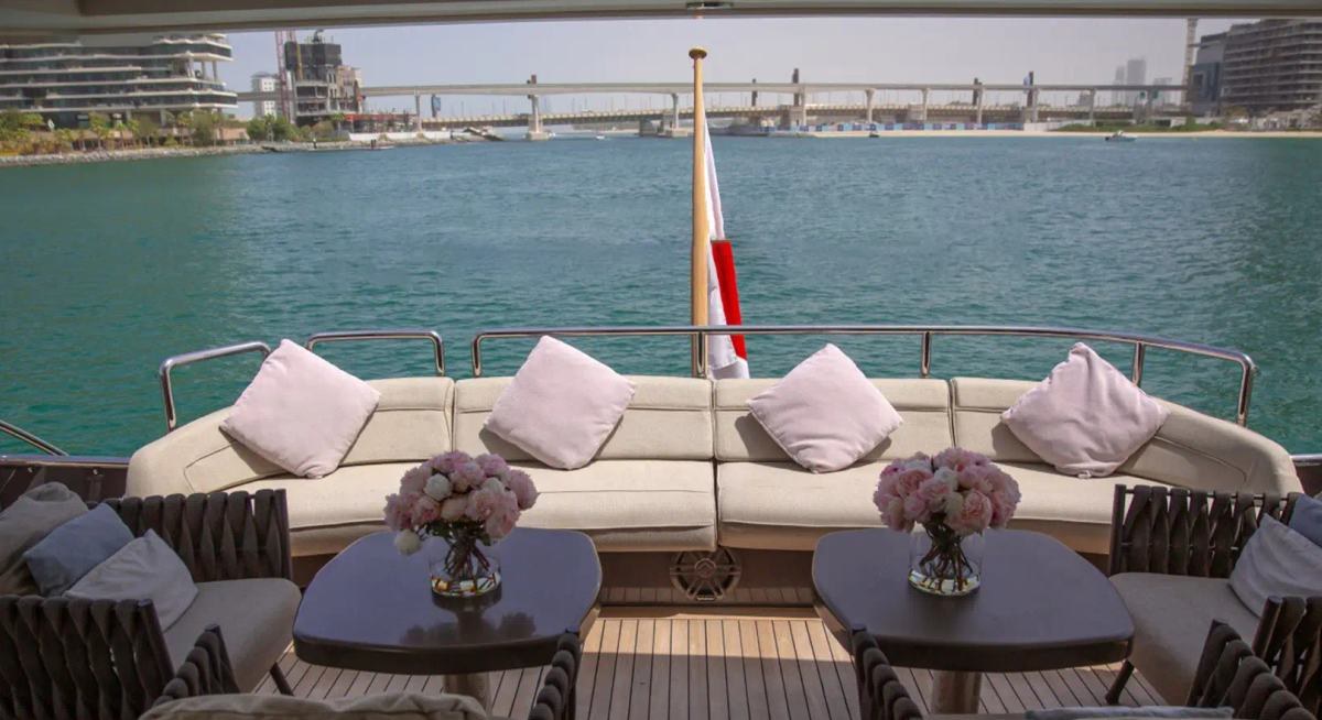 KHALILI yacht charter 4