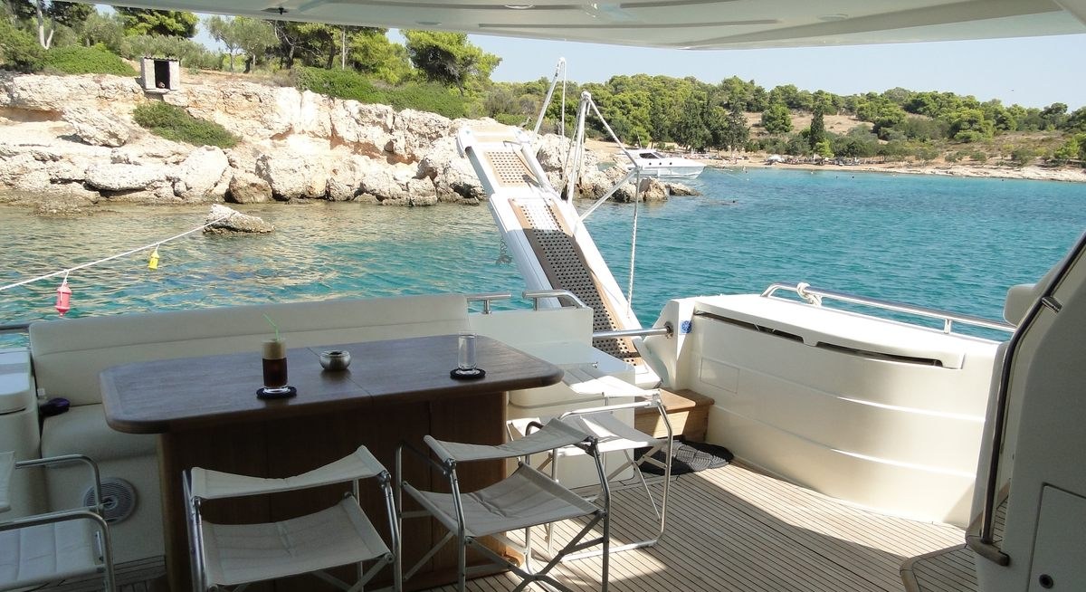 KIALOA yacht charter 5