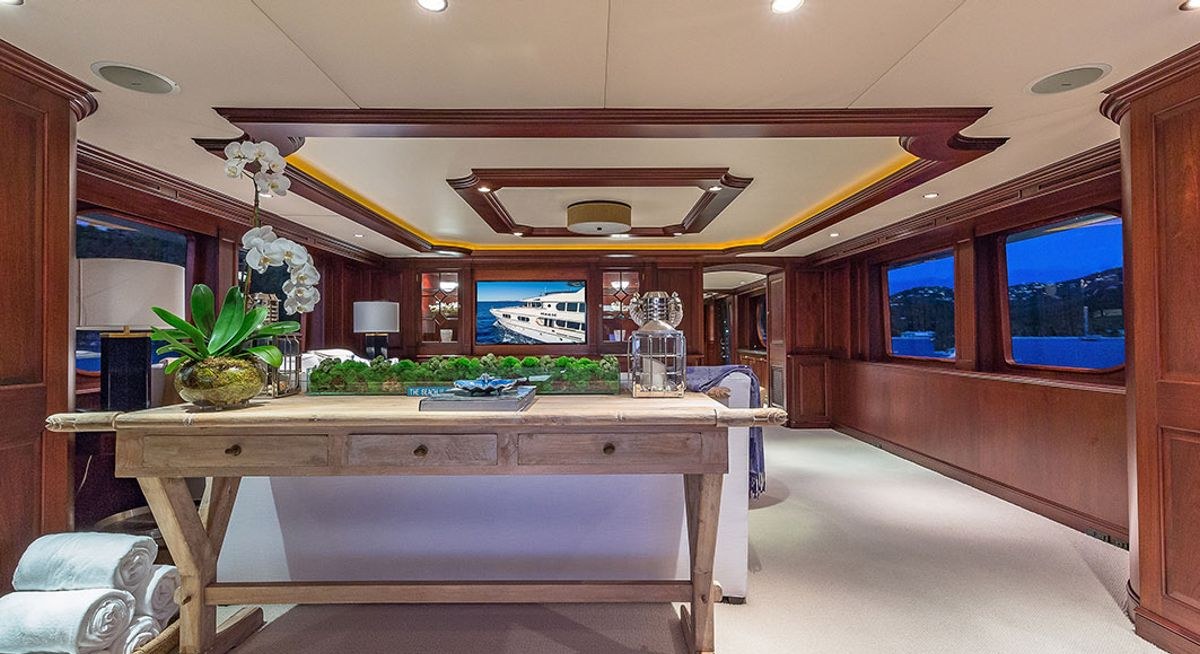 KING OF FUN yacht charter 3