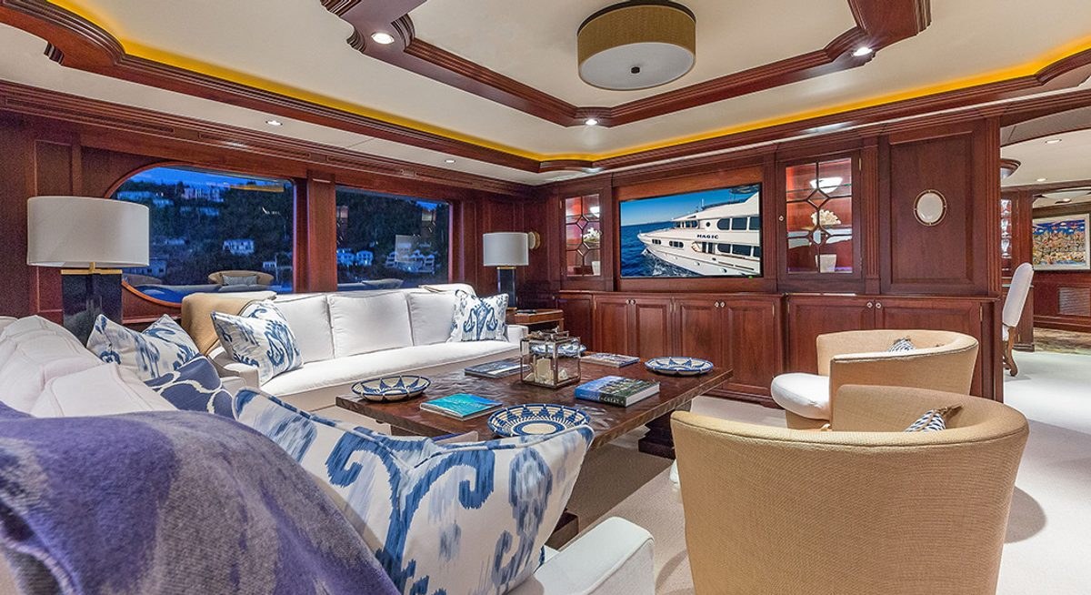 KING OF FUN yacht charter 5