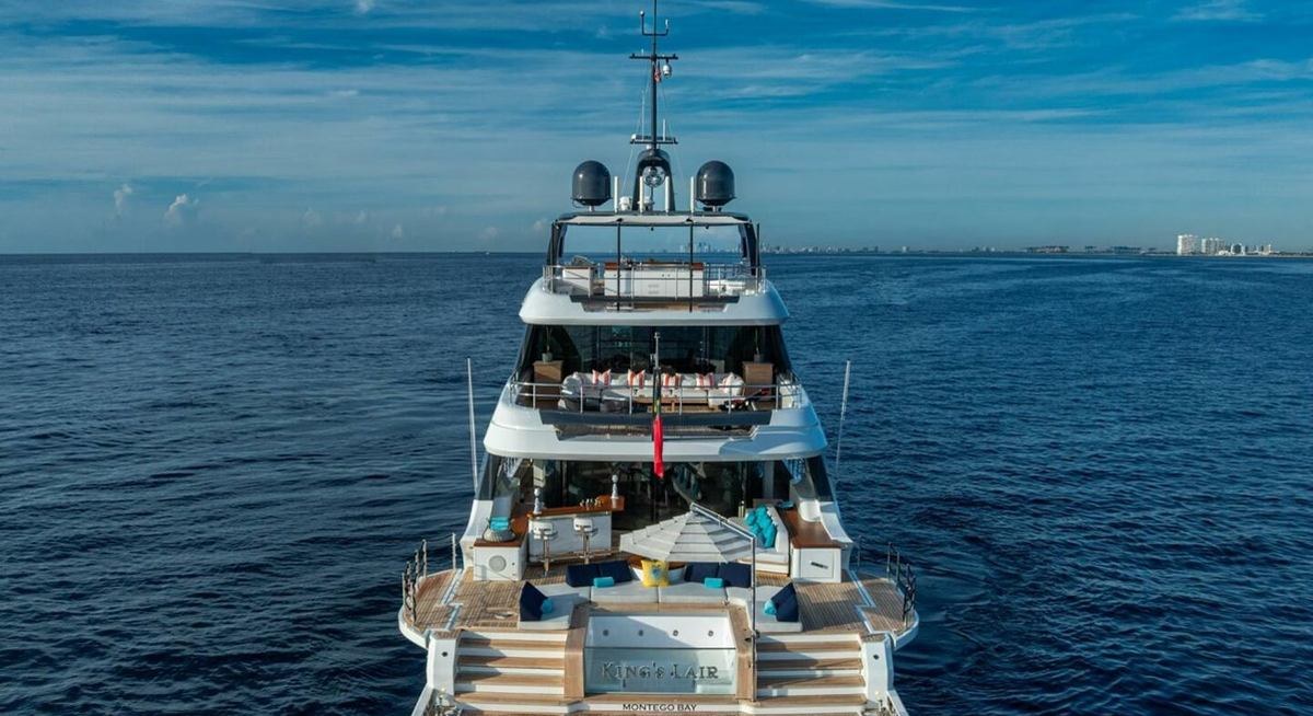 KINGS LAIR yacht charter 5