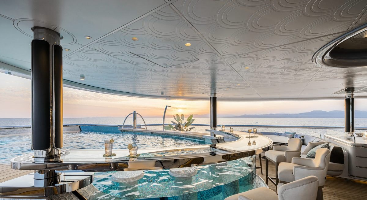 KISMET yacht charter 5