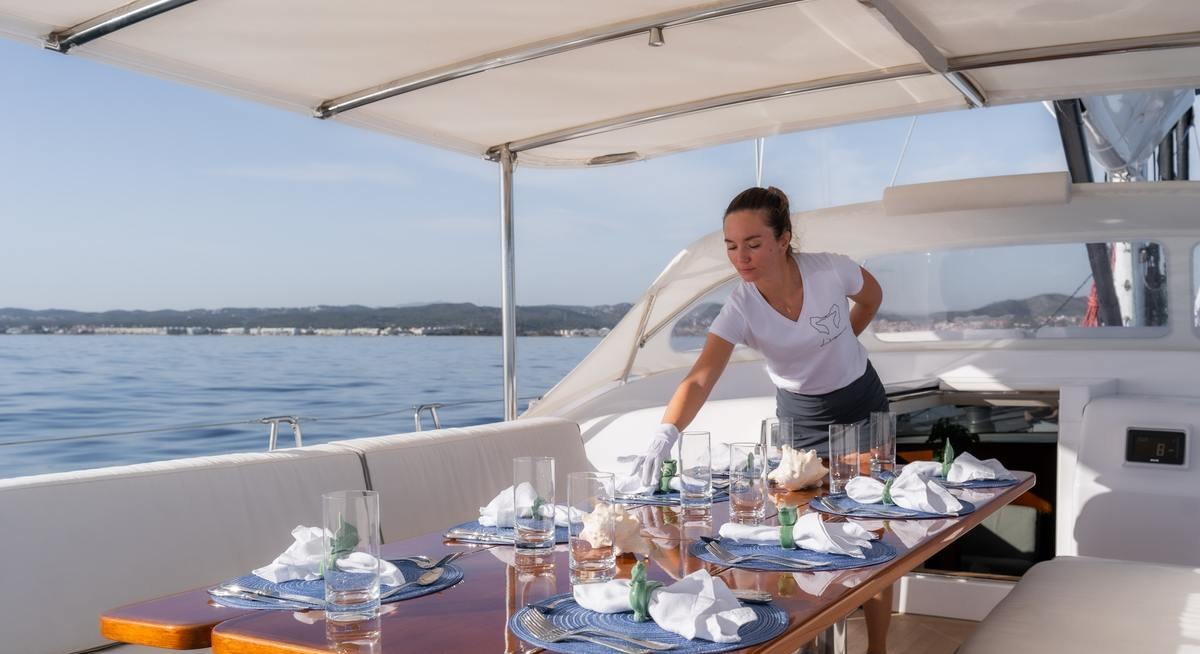 L'HIPPOCAMPE yacht charter 3