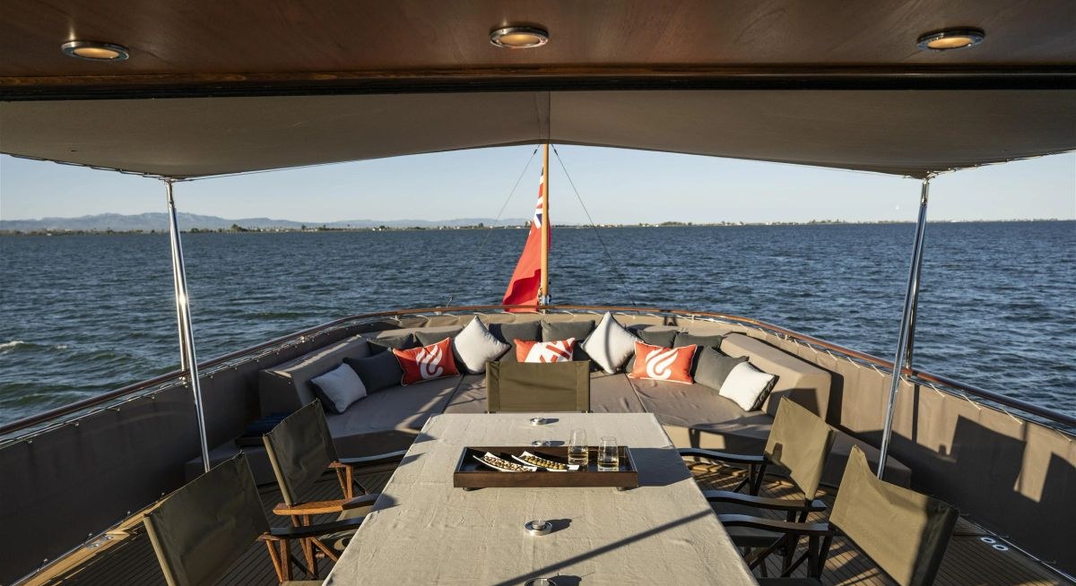 LA FENICE yacht charter 3