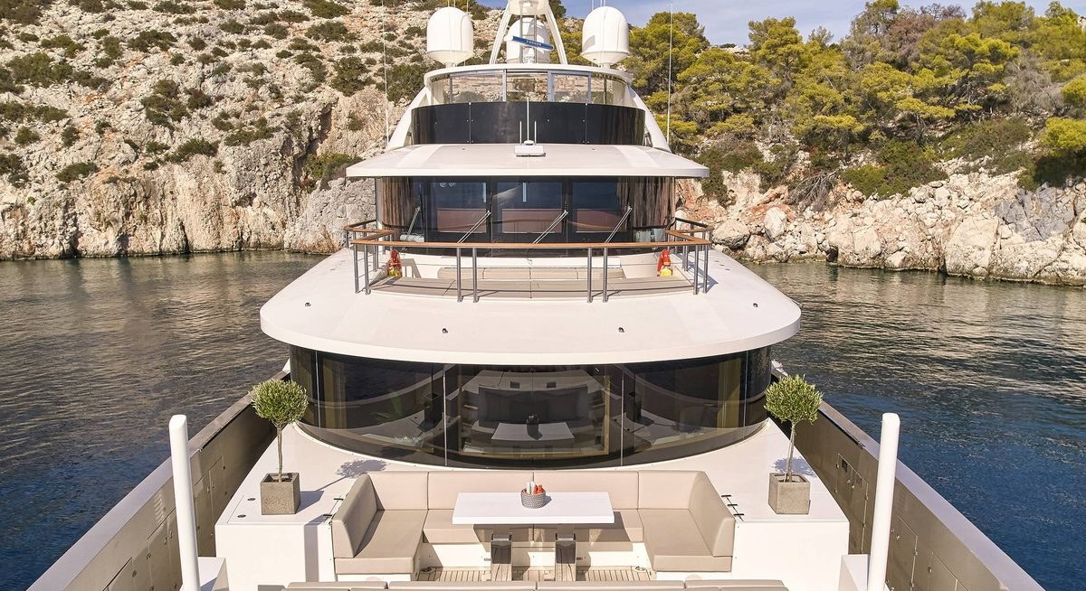 LA PELLEGRINA 1 yacht charter 2