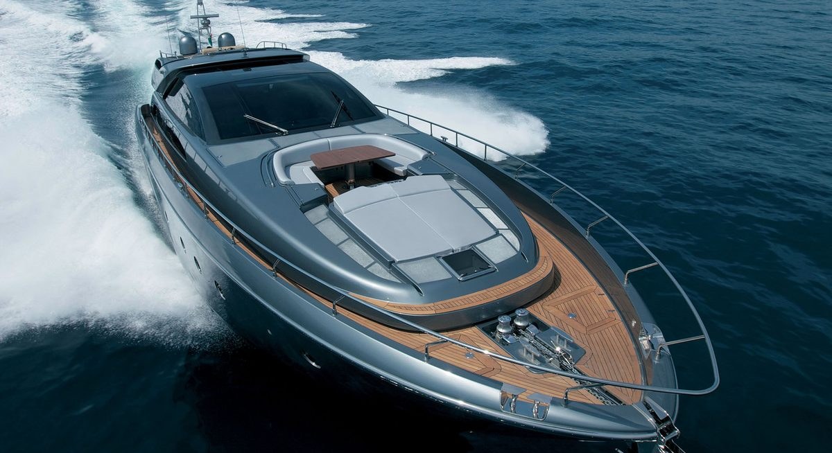 LADY F1 yacht charter 2