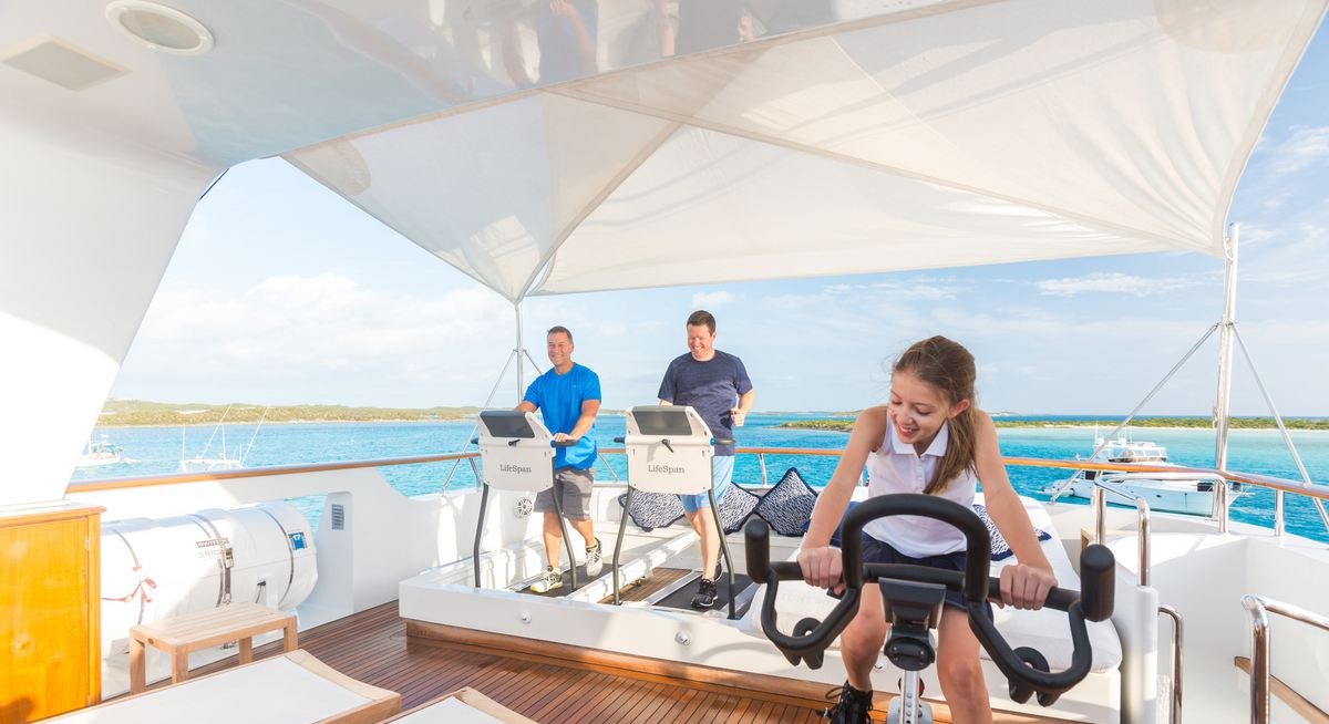 LADY J yacht charter 3