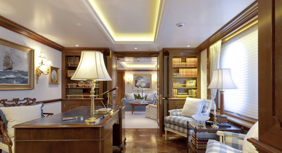 LADY KATHRYN V yacht charter 5