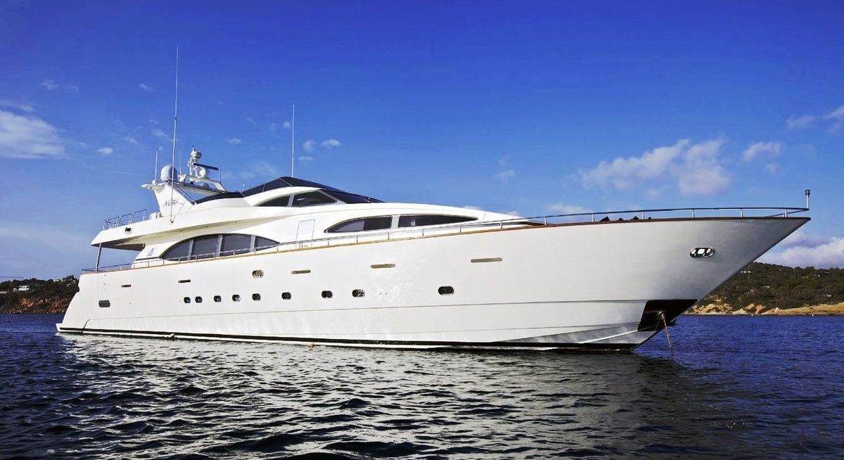 LADY PAMELA yacht charter 1