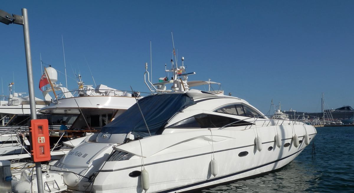 LARA SOFIA yacht charter 2