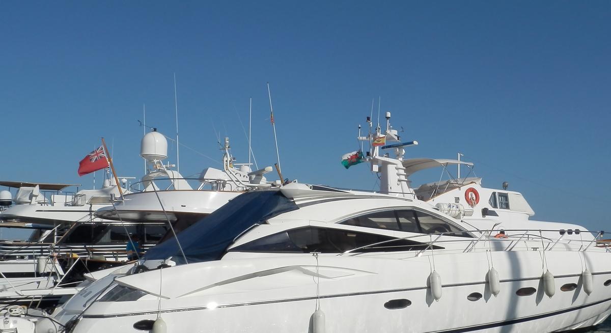 LARA SOFIA yacht charter 1