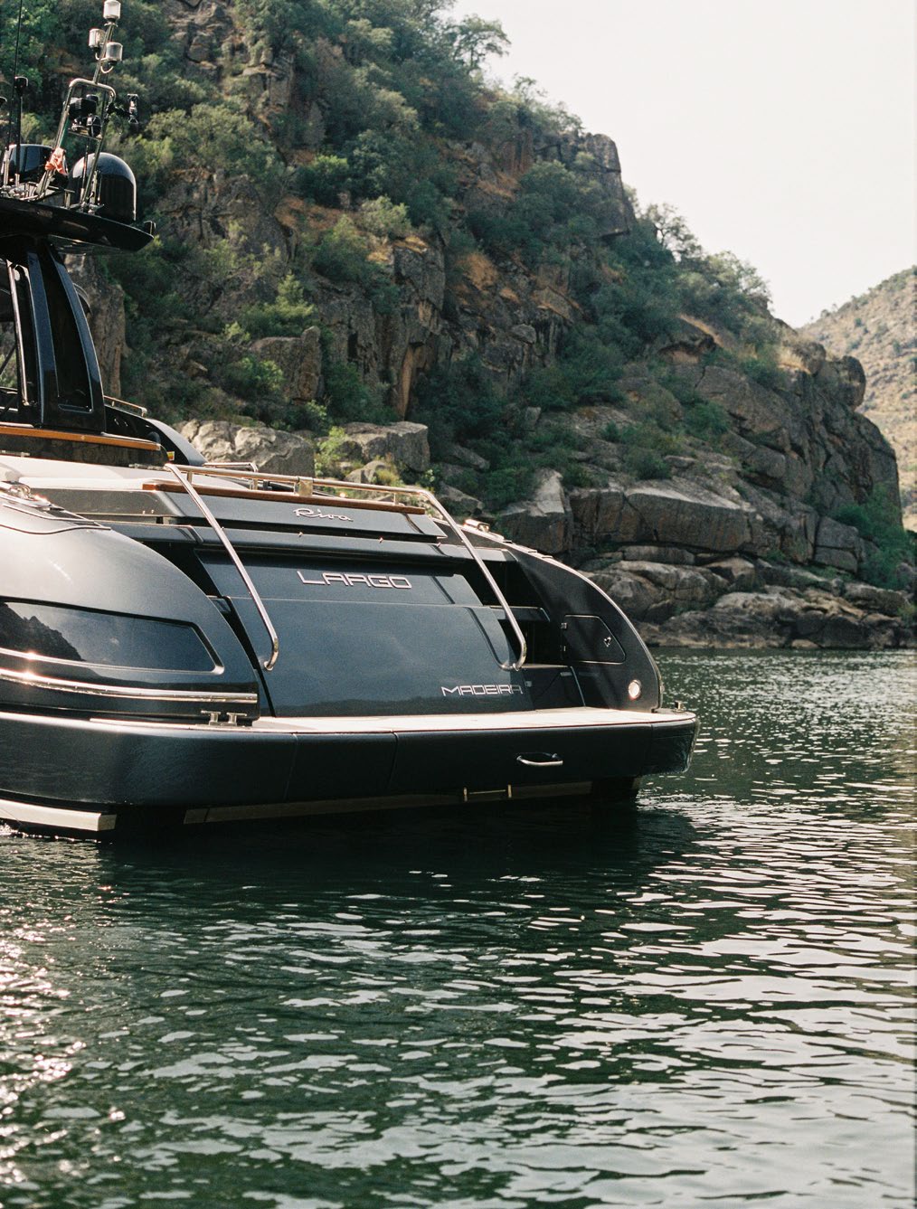 LARGO yacht charter 2