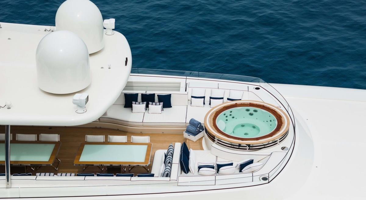 LASATA yacht charter 2