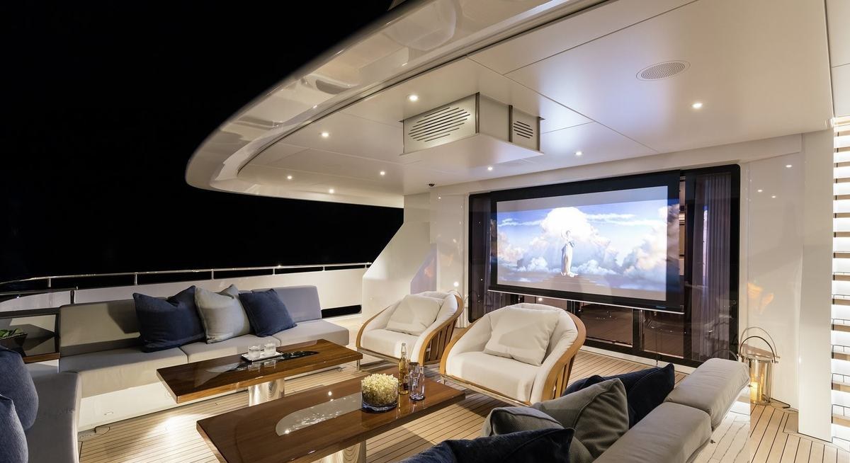 LAURENTIA yacht charter 3