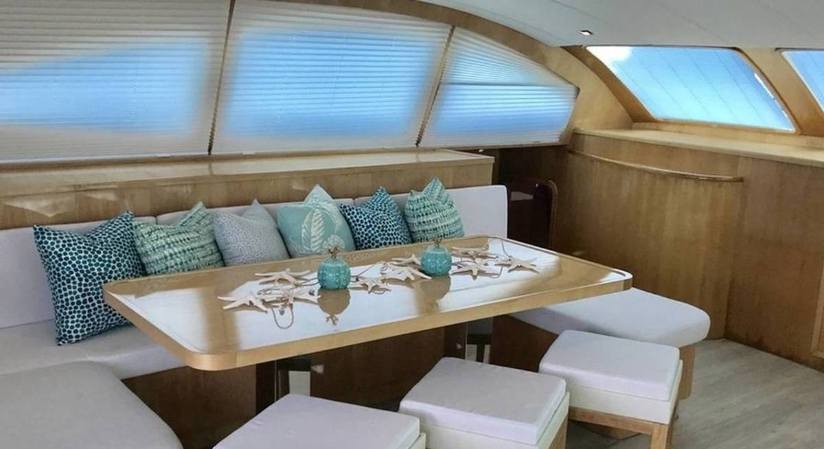 LAYSAN yacht charter 2