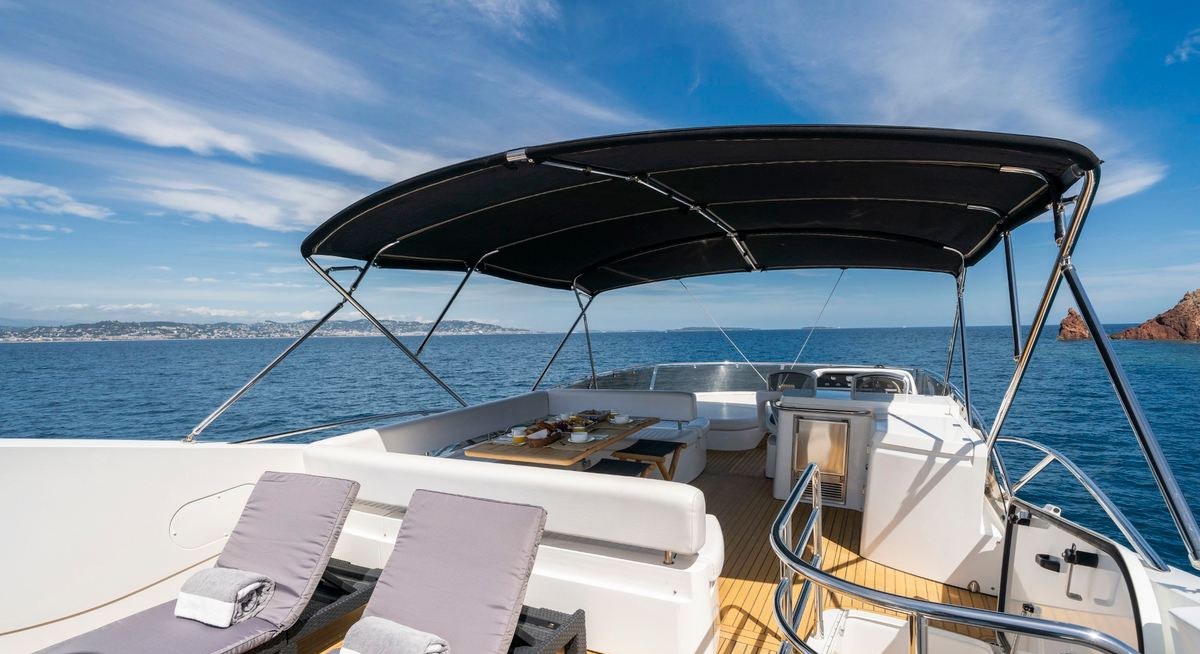 LAZY P yacht charter 3