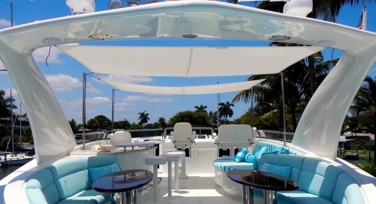 LE REVE yacht charter 2