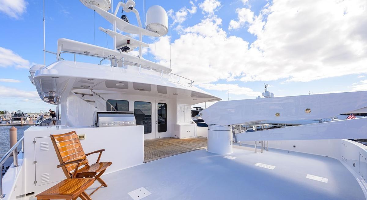 LEGACY yacht charter 4