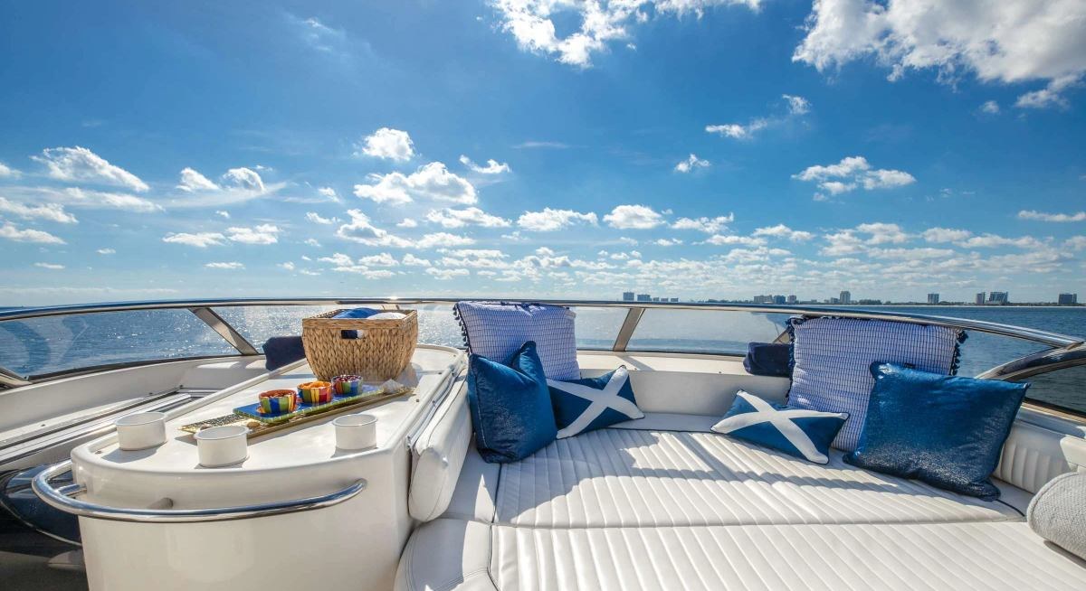 LEOLENA yacht charter 2