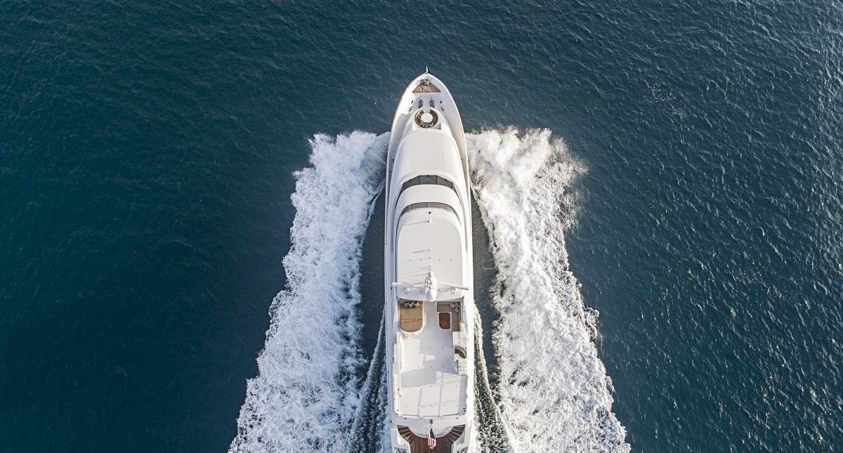 LILA CUY yacht charter 3