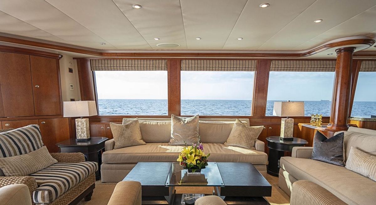LILA CUY yacht charter 5