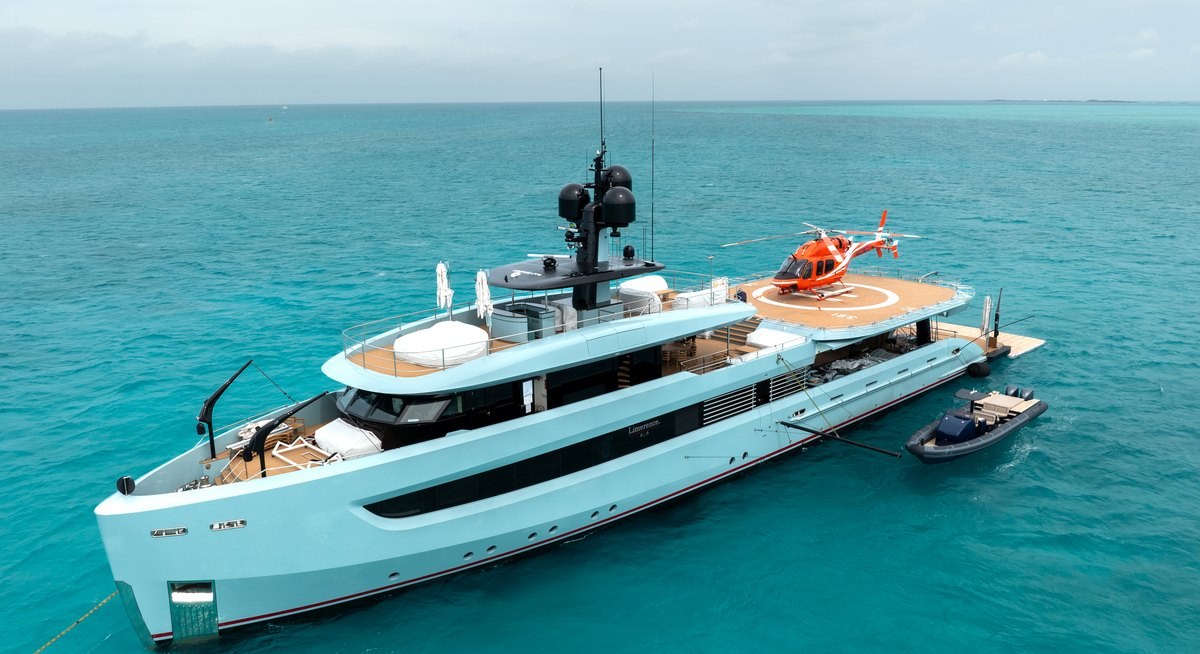 LIMERENCE yacht charter 1